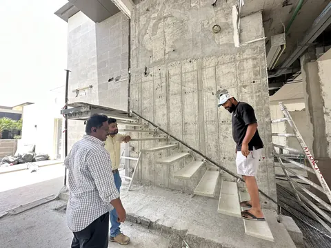 Stainless steel poolside guard on a Dubai villa terrace